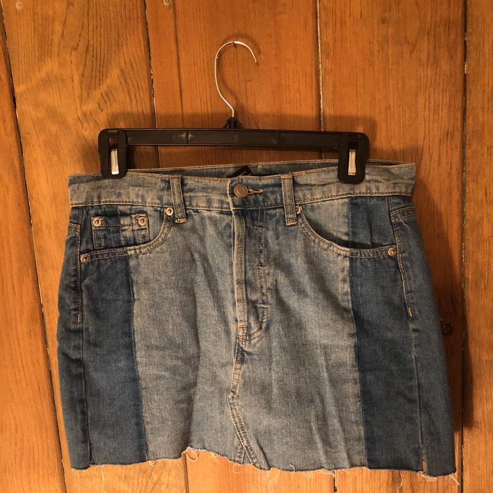Forever 21 navy and light denim mini skirt